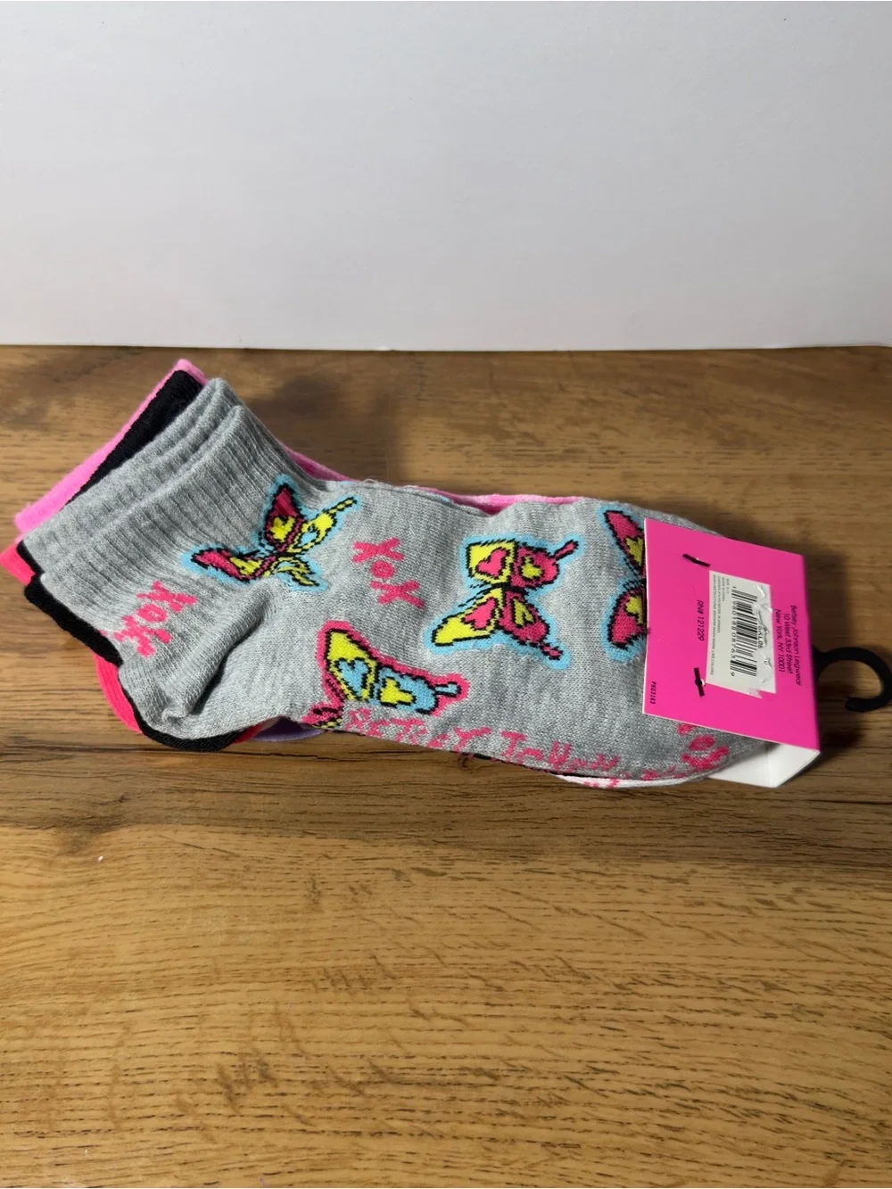 NWT Betsey Johnson 6 Pack Socks - Various Colors & Design